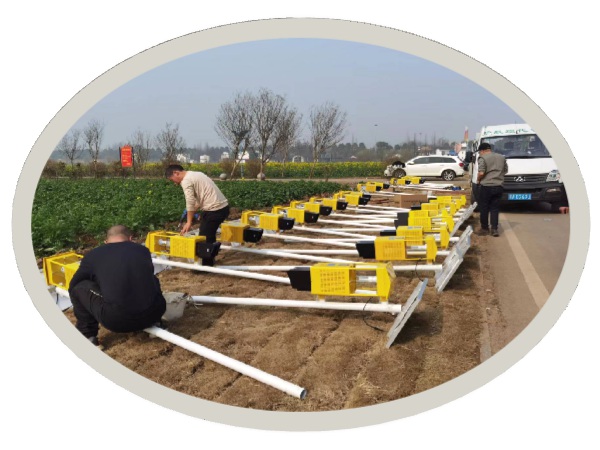 太陽(yáng)能全智能風(fēng)吸式殺蟲(chóng)燈